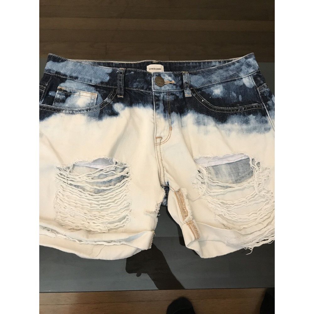 Sneak Peek Relaxed Womens Jean Denim Shorts‎ Torn Small Distressed Bleached Out